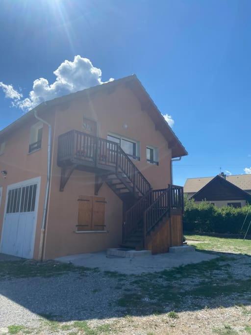 Appartement Familial A Crots Εξωτερικό φωτογραφία