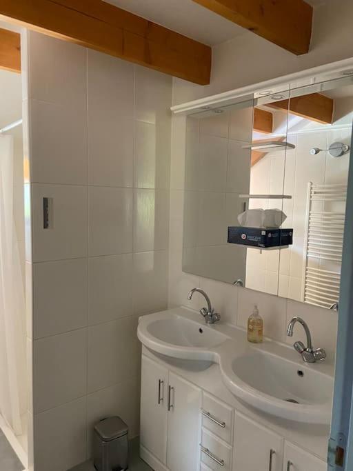 Appartement Familial A Crots Εξωτερικό φωτογραφία